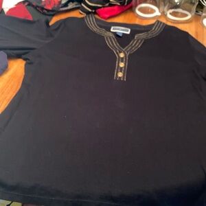 Karen Scott extra large black with gold trim and gold buttons 3/4 sleeve blouse